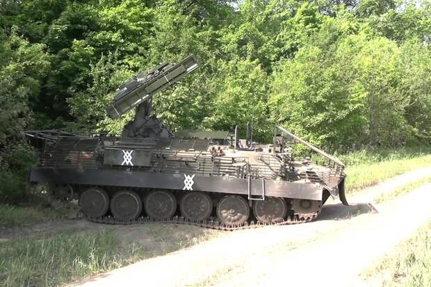 Российские военные корреспонденты пишут, что подразделения Вооруженных сил России (ВС РФ) прорвали оборону ВСУ, наступая от Горловки к Торецку в Донецкой Народной Республике.-4