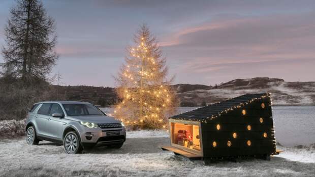Land Rover построил дом для Санта-Клауса