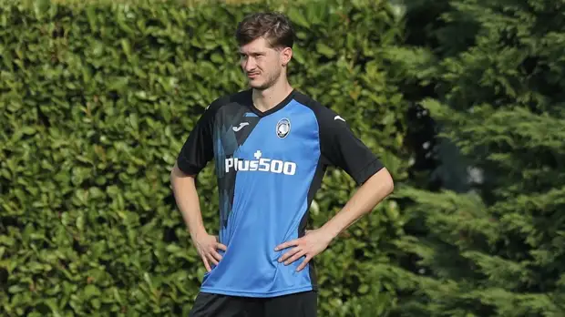 Смертин выразил уважение Алексею Миранчуку за желание уехать в европейский чемпионат