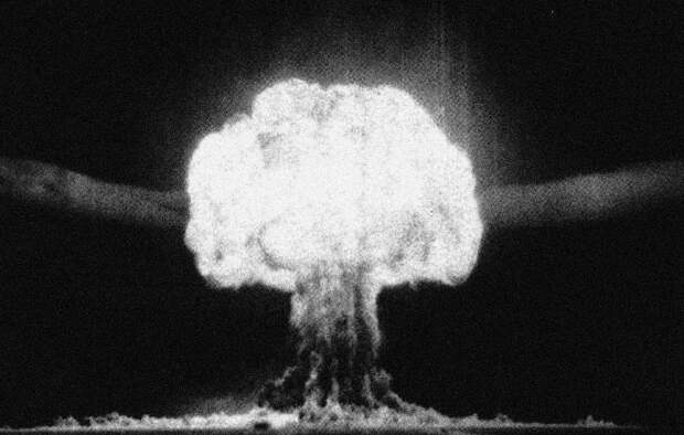 Испытание водородной бомбы РДС-6с, 12 августа 1953 года Fine Art Images/Heritage Images/Getty Images