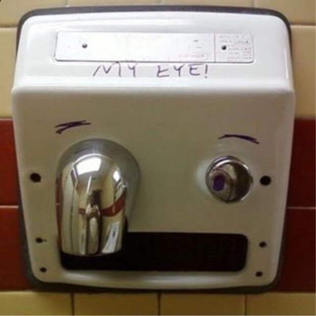 15 забавных актов вандализма, обнаруженных в общественных туалетах изображение 14