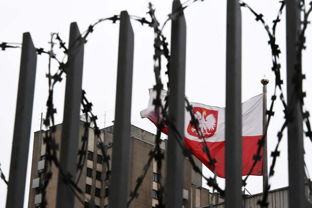 Военэксперт Гагин: Польша не сможет обзавестись собственным ядерным оружием