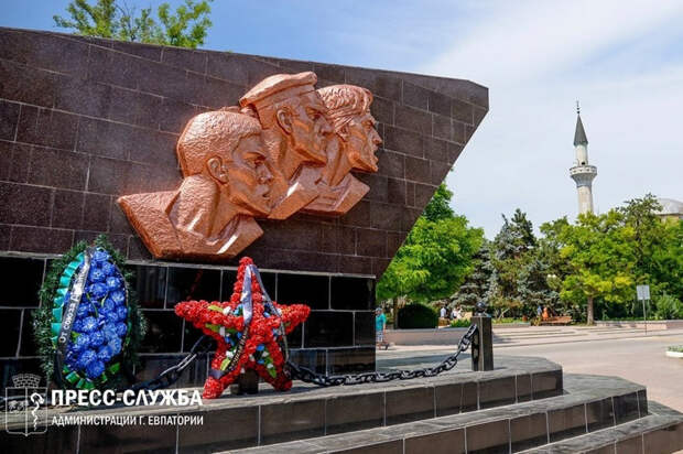 Бесплатные экскурсии в День Победы пройдут в Севастополе и Евпатории