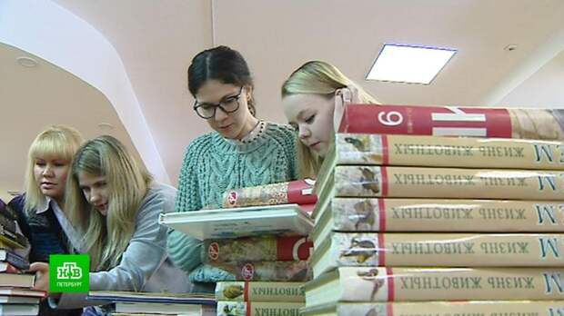 Книжное донорство: как сельским библиотекам помогают оставаться в тренде