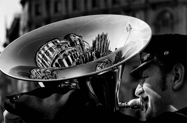amazing-reflections-optical-illusions-90-5837ef03c8864__700