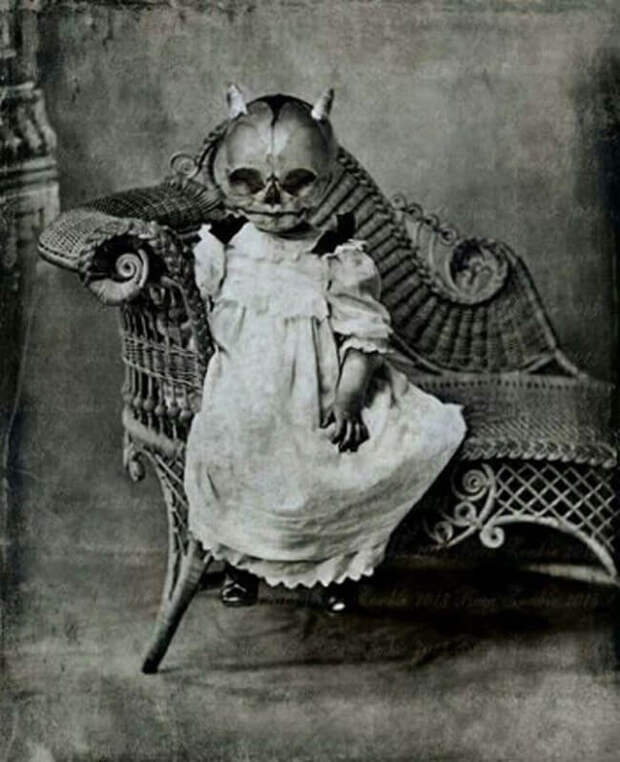 Странная фотография из прошлого