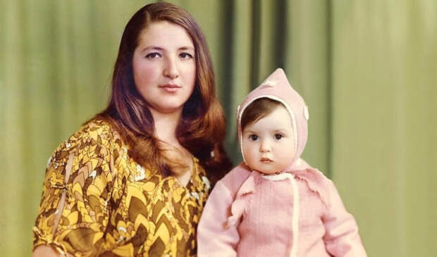 Оксана Марченко со своей мамой