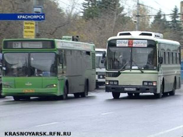 19 автобус красноярск. Автобус 100 Красноярск. Красноярский автобус зелёный. 59 Маршрут Красноярск. Подскочившие автобусы.