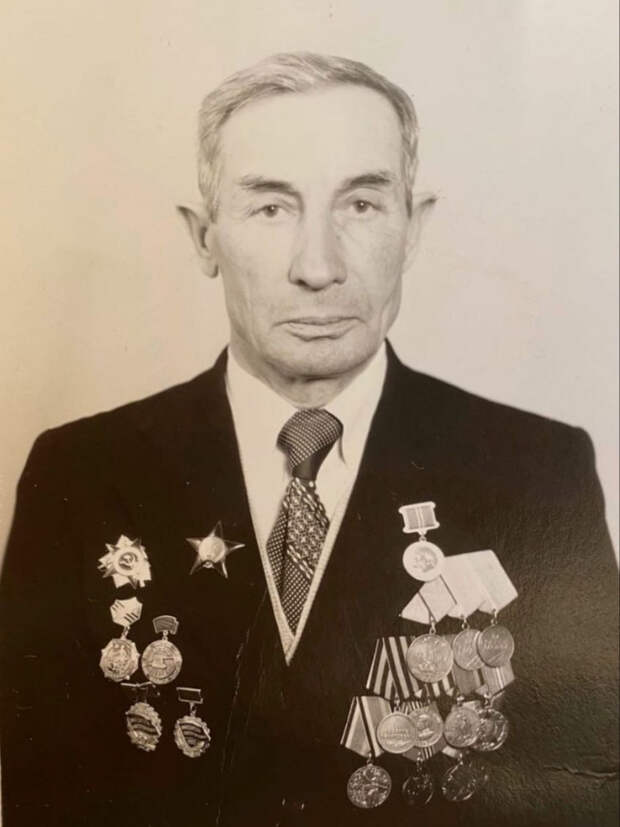 За Родину счастливых. Военные истории отважных людей