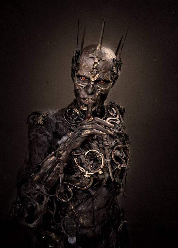 Король Зомби к Хэллоуину