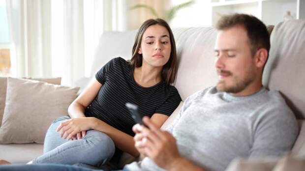 Можно ли вас назвать ретроактивным ревнивцем? Проверьте себя по 5 признакам