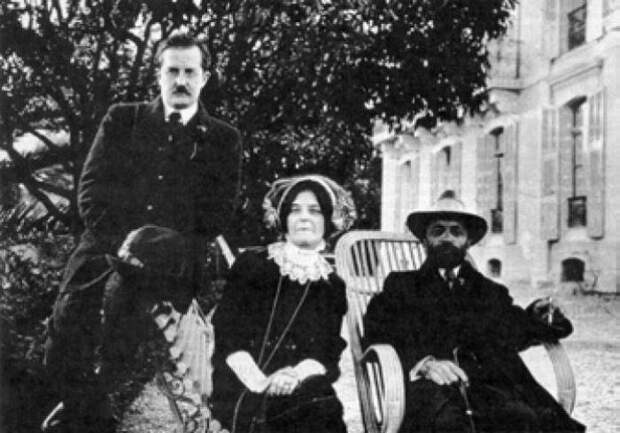 Д. Философов, З. Гиппиус и Д. Мережковский, 1911 г. | Фото: academic.ru Д. Философов, З. Гиппиус и Д. Мережковский, 1911 г. | Фото: academic.ru