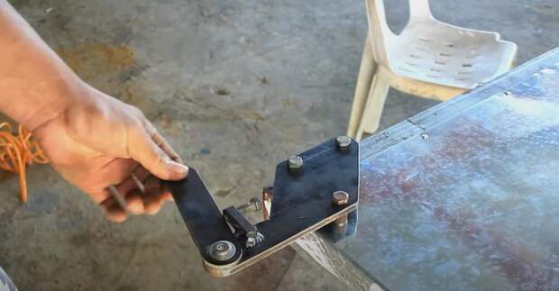 Как сделать привод на откатные ворота, используя мотор-редуктор стеклоочистителя