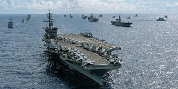 Американский авианосец Авраам Линкольн Американский авианосец Авраам Линкольн - ИноСМИ, 1920, 16.01.2026