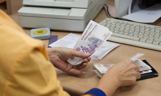 Из резервного фонда Петербурга 5 млн рублей отправят беженцам в Крым Из резервного фонда Петербурга 5 млн рублей отправят беженцам в Крым