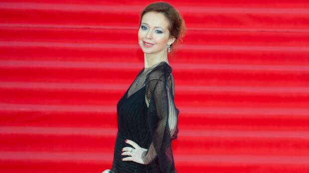 50-летняя Елена Захарова станцевала на пляже в бикини: «Осуществила мечту»