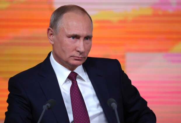 Путин подписал закон о фейковых новостях