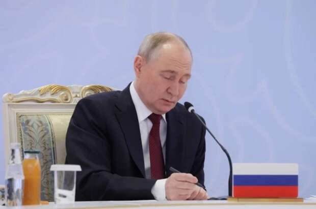 Путин наградил омского школьника медалью за спасение семьи