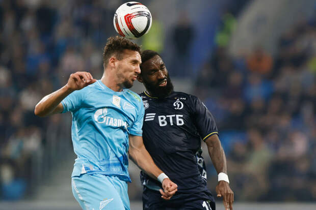 "Зенит" со счетом 2:1 обыграл "Динамо" в матче Зимнего кубка РПЛ