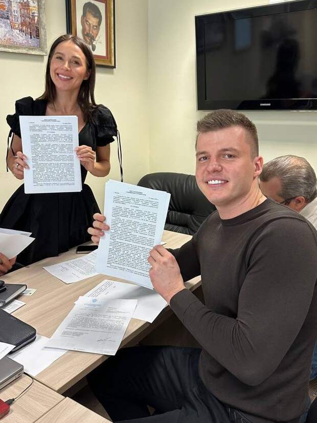 Стало известно, что Артём Чекалин подтвердил развод с Лерчек