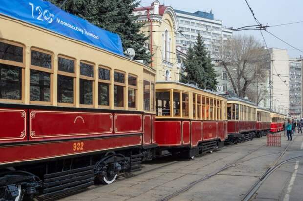Собянин: Москва ежегодно закупает по 100 самых современных трамваев / Фото: mos.ru