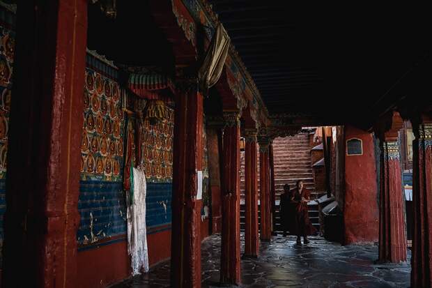 shigadze24 В поисках волшебства: Шигадзе, резиденция Панчен ламы и китайский рынок