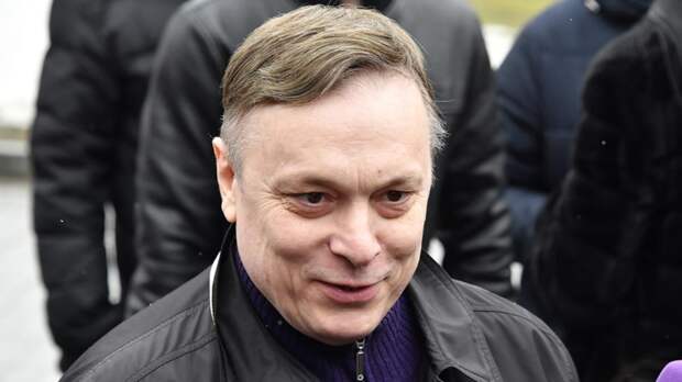 Продюсера группы "Ласковый май" Разина объявили в международный розыск