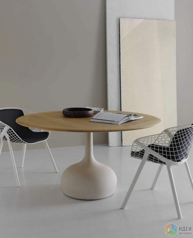 Обеденный стол с бетонным основанием