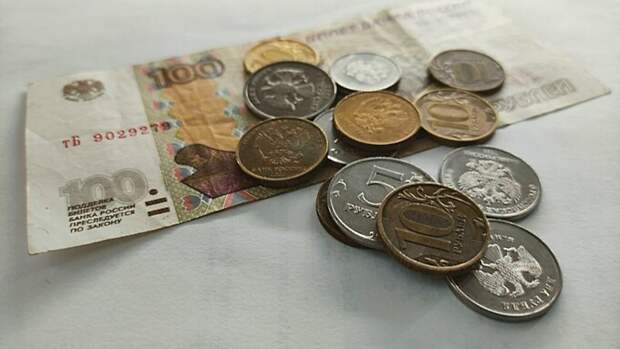 Деньги / Фото: amic.ru             