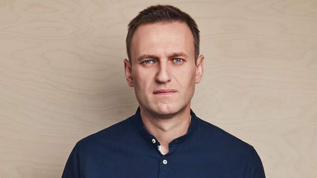 Вступивший в силу приговор не позволяет Навальному голосовать на выборах