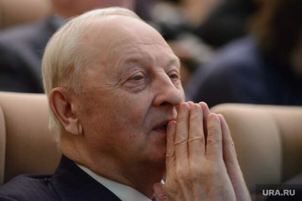 Путин наградил орденом Эдуарда Росселя