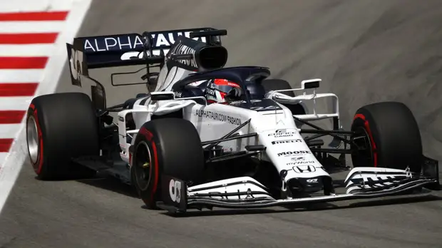 Квят вызван к стюардам после блокировки Магнуссена в квалификации Гран-при Испании