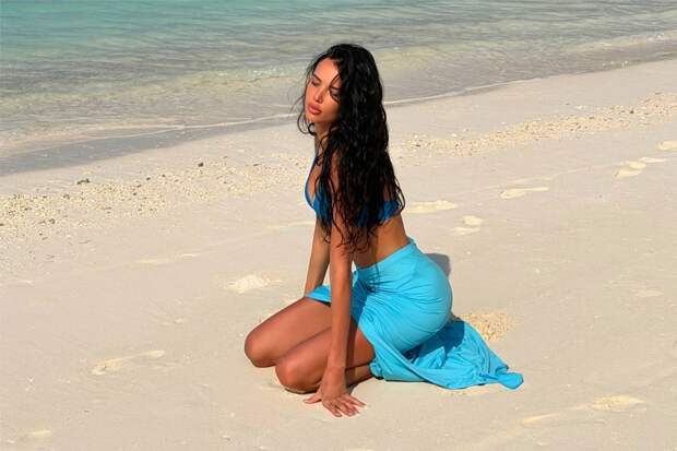 Откровенные фото Решетовой после помолвки оценили фразой «пусть Тимати кусает локти»