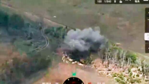 Артиллеристы уничтожили спрятавшихся в блиндажах боевиков ВСУ