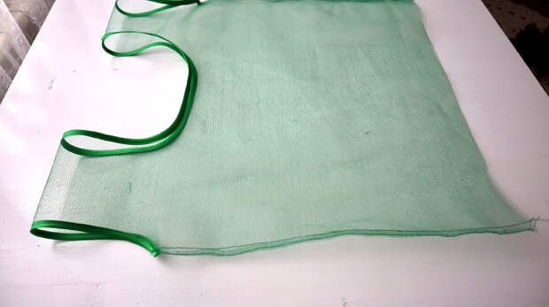 Листайте вправо