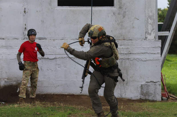 «Сибиряк» в элите: новосибирский собровец прошел жесткий отбор спецназа