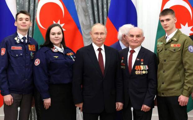 БАМу 50 лет — Путин вручил государственные награды ветеранам-строителям БАМа