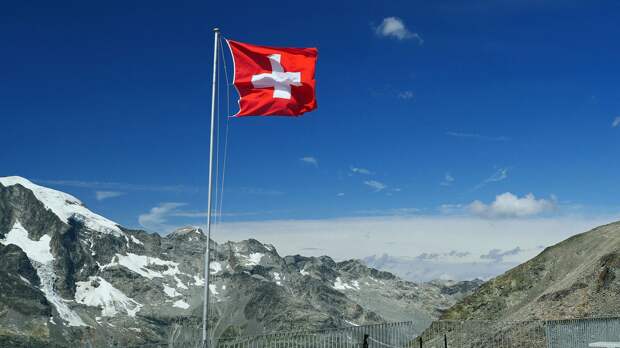 Политик Решти заявил о потере Швейцарией нейтрального статуса