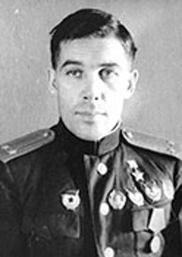 Капитан А. Я. Ефремов.