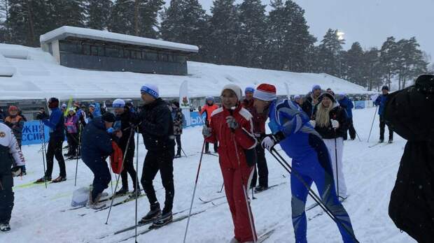 Казанда «Россиянең чаңгы юллары» ярышлары кысаларында җитәкчеләр узышты