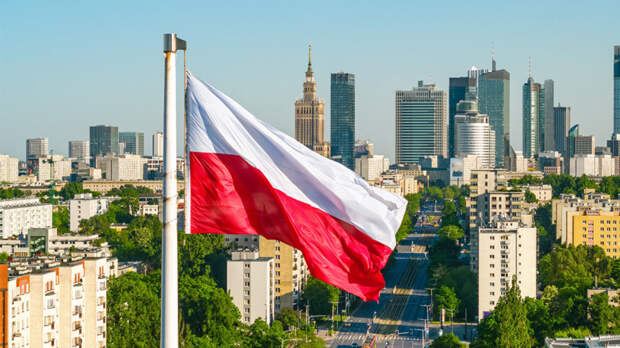 Мэр Варшавы Рафал Тшасковский выигрывает президентские выборы в Польше