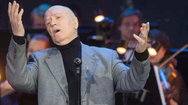 Артист Пашутин назвал невосполнимой утратой смерть Леонида Куравлёва