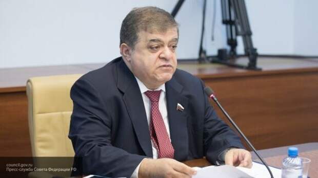 Джабаров: "Центр "Досье" Ходорковского нарушает закон Джабаров: "Центр "Досье" Ходорковского нарушает закон