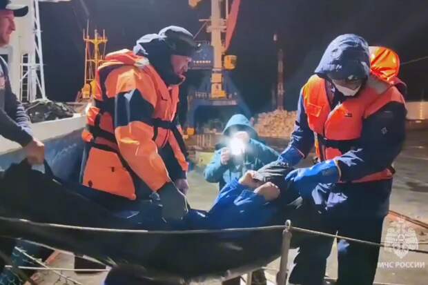 Выжившего в Охотском море Пичугина признали виновным в гибели двух человек