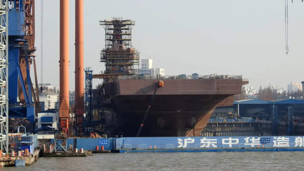 Второй вертолетоносец Type 075 после ходовых испытаний