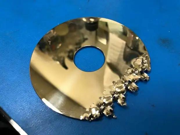 Сотрудники службы технической поддержки делятся наихудшими случаями, которые они видели во время работы