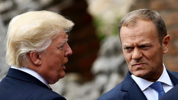 Туск заявил о «распаде НАТО» после решения Трампа вывести войска из Германии
