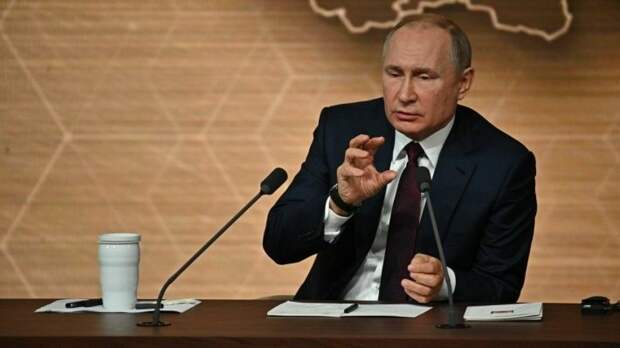 Эксперт раскрыл цели Трампа, отправившего письмо России На прошедшей пресс-конференции Владимир Путин подтвердил желание сотрудничать с США