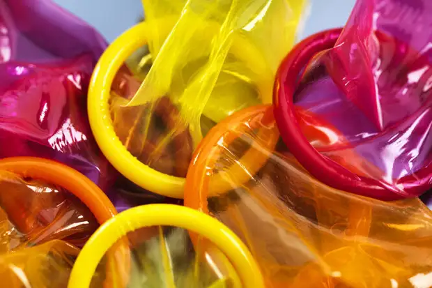 Стелсинг или тайное снятие презерватива: 3 реальных историй жертв
