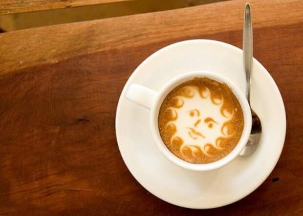Рисунки на кофе, как это делается, интересное в картинках.